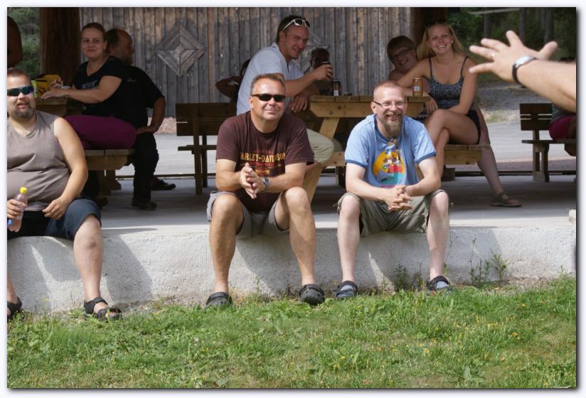 802x537 pixels (86K)